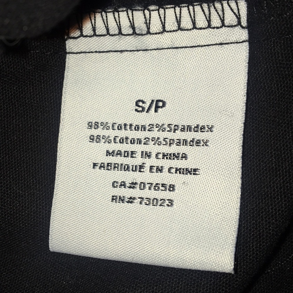 Button- up vest - Picture 3 of 3